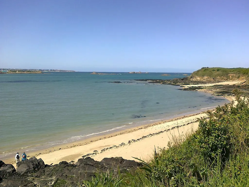 Campeggio Camping Kerlaudy Mer Et Yourtes Plouénan