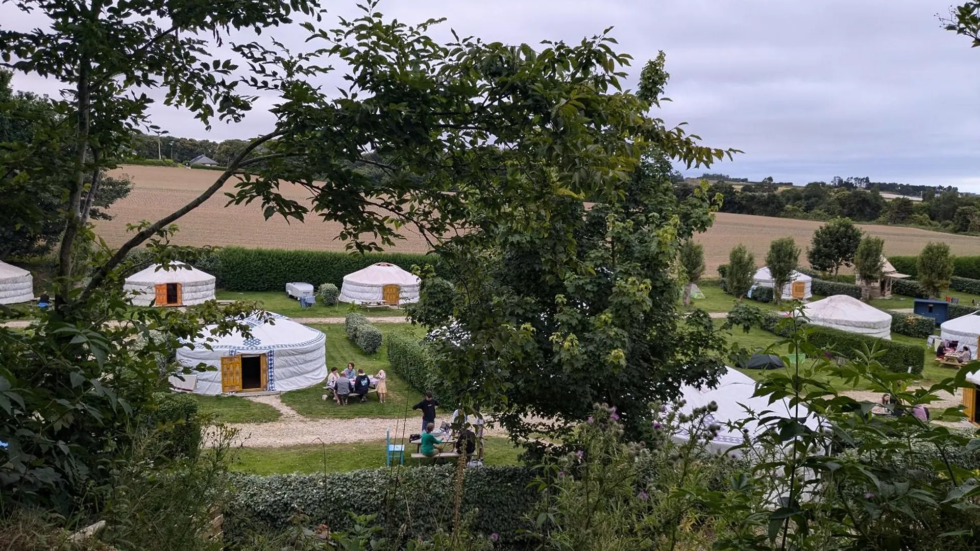 Camping Kerlaudy Mer Et Yourtes Plouenan