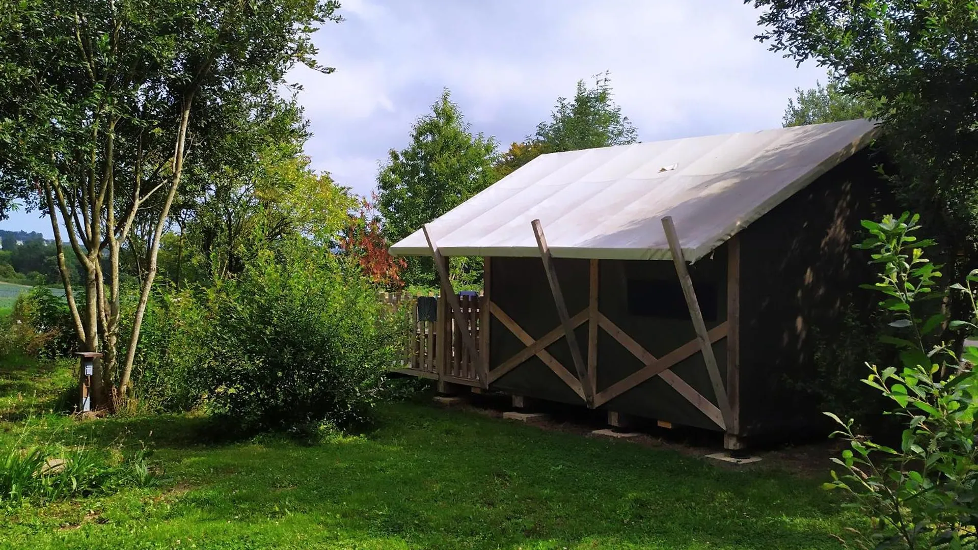 Camping Kerlaudy Mer Et Yourtes Plouenan