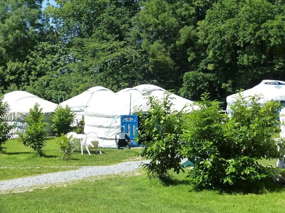 Camping Kerlaudy Mer Et Yourtes Plouenan France